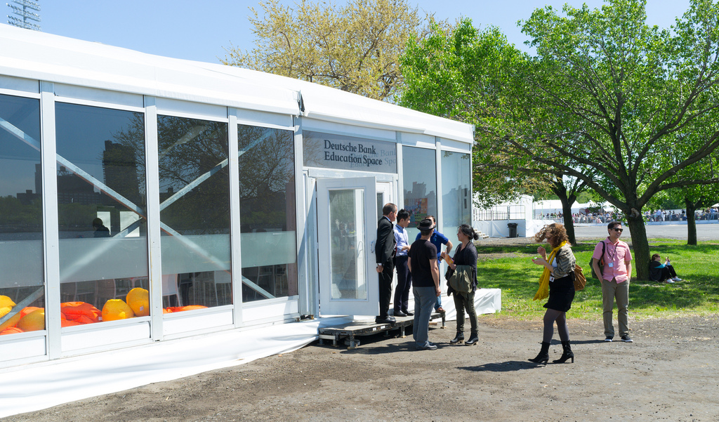 What Is Frieze New York's Economic Impact on the City?