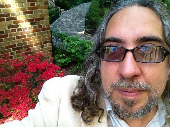 Broadcaster, Musician Ibrahim González Dies<br />
57-year-old was prominent in New York Latin music community